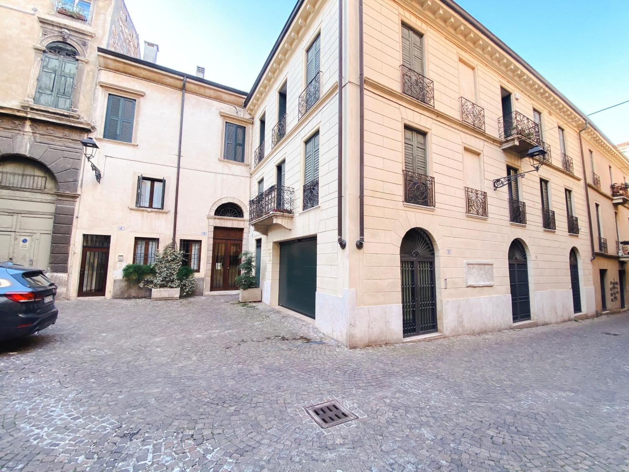Santacecilia Apartment Verona Exterior photo